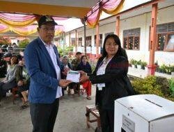 Pemilu, Bupati Humbahas dan Wakil Bupati Humbahas Mencoblos di Desa Pakkat Kecamatan Doloksanggul