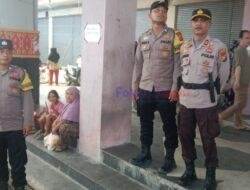Polsek Pangkalan Kuras Lakukan Pengamanan Pasar Ramadhan Lancang Kuning 2025