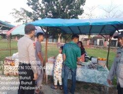 Patroli Ramadhan, Polsek Bunut Pastikan Keamanan Pasar Ramadhan Tetap Kondusif