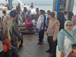 Pemantauan Arus Balik Lebaran, Polsek Kuala Kampar Jaga Keamanan
