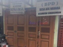 Kades Nonaktif Gempa Tambunan Tutup Kantor Desa Aek Nabara