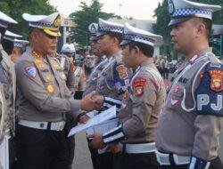 PS Kasat Lantas Metropolitan Jakarta Timur Ikuti Apel Fungsi dan Pemberian Penghargaan Bagi Personel Ditlantas PMJ Berprestasi
