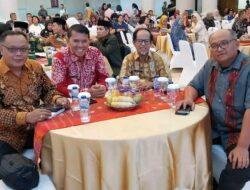 Kadis Pendidikan Humbahas Rapat FGD Penerapan Lima Hari Sekolah di Medan