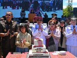 Puncak Perayaan HUT Pemkab Humbahas Ke-22, Gubsu Beri Hadiah