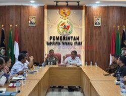 Wakil Bupati Tapanuli Utara Fasilitasi Dialog dengan Massa unjukrasa terkait pencairan dana supplier MBG