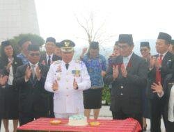 Bupati Taput Pimpin Upacara Peringatan Hari Otonomi Daerah XXX