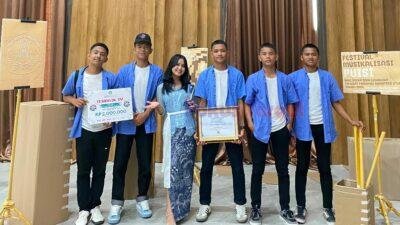 Hebat! SMAN 1 Uluan Sabet Peringkat Terbaik IV Festival Musikalisasi Puisi Tingkat Sumut